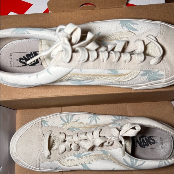 Vans Other - Vans White and Blue Sneakers modernica x style 36 LX Palm leaf